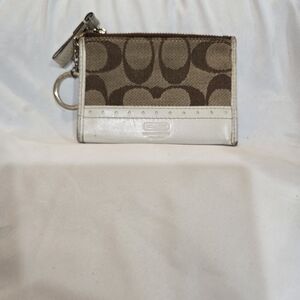 Brown and White Signature Card Holder